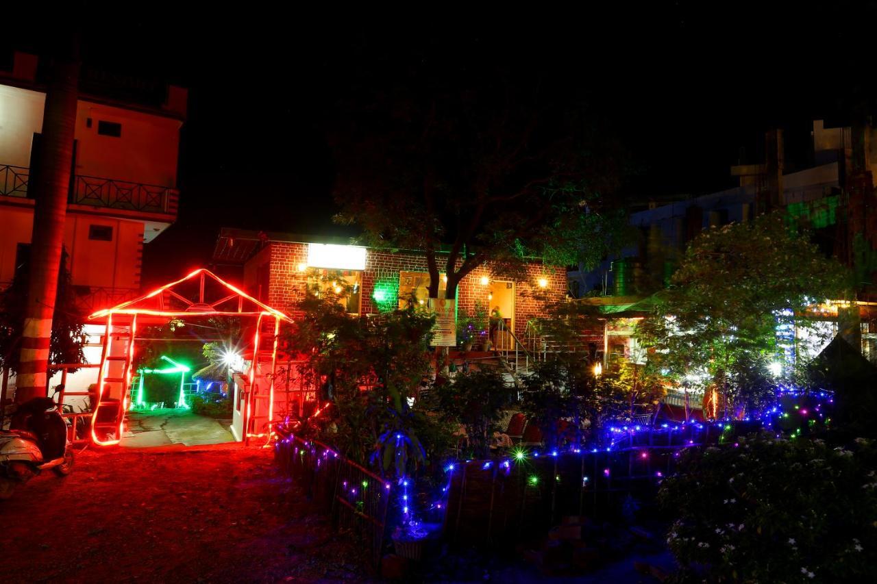 Raj Resort Rishikesh Tapovan Екстер'єр фото