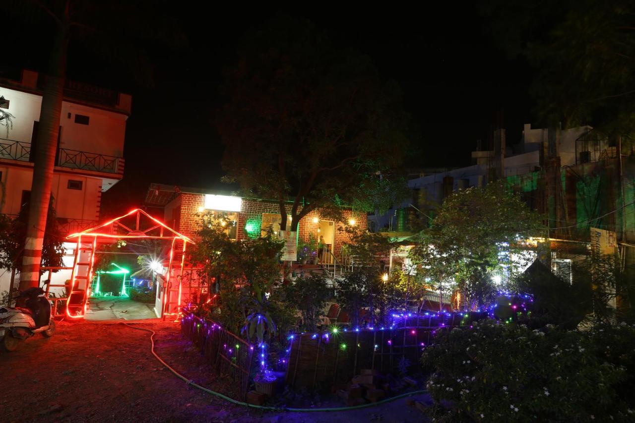 Raj Resort Rishikesh Tapovan Екстер'єр фото