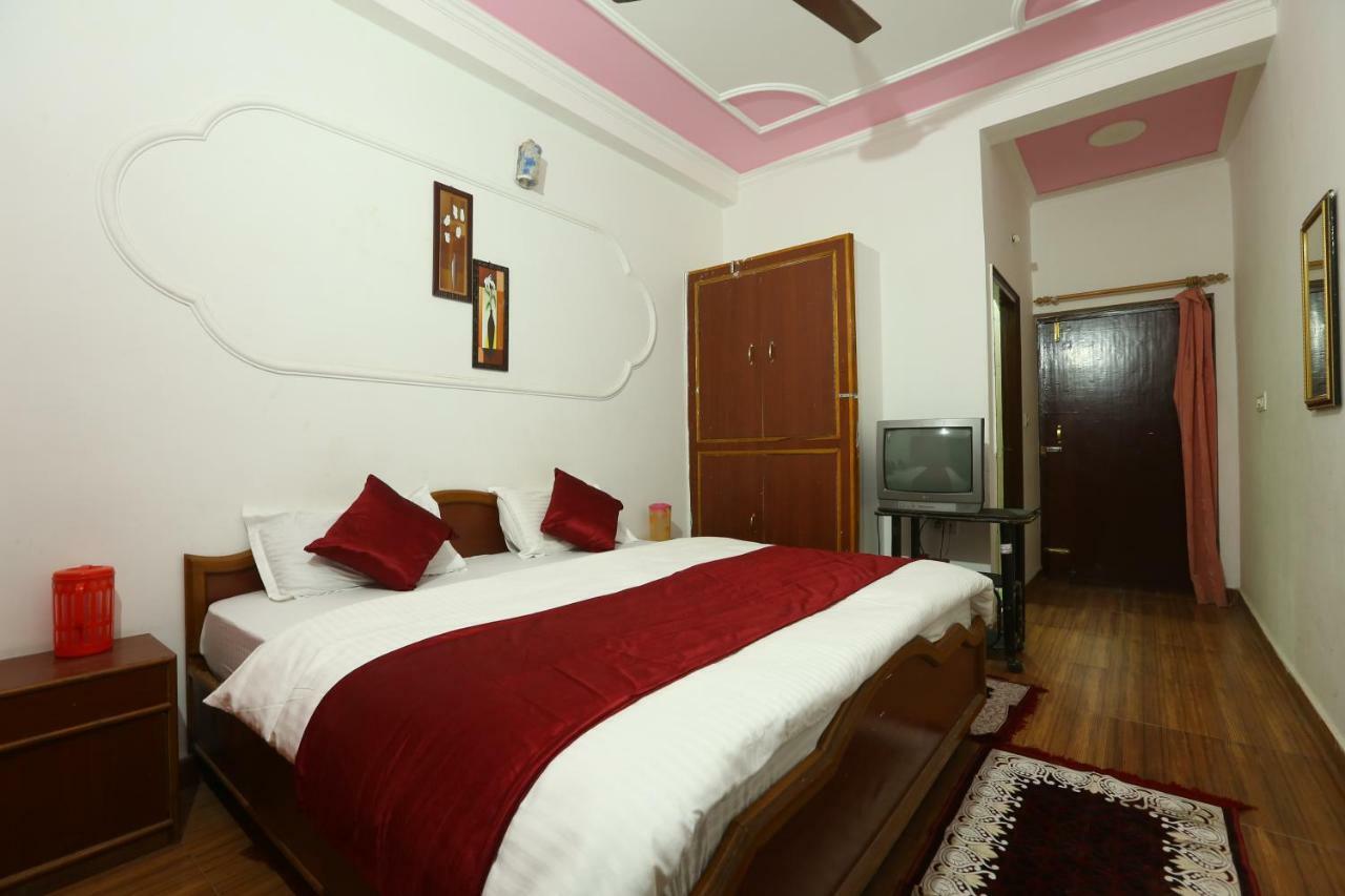 Raj Resort Rishikesh Tapovan Екстер'єр фото